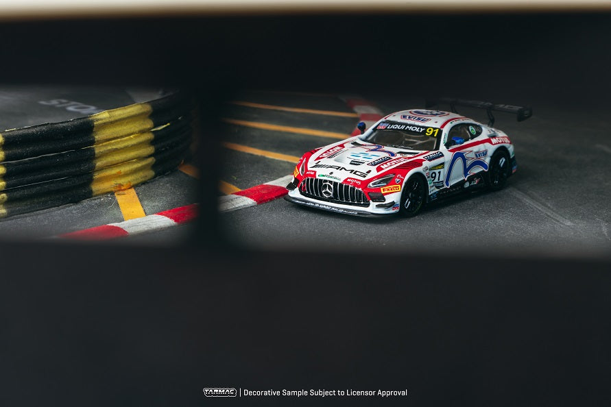 Tarmac Works 1:64 Mercedes-AMG GT3, Bathurst 12 Hour 2022, Craft-Bamboo Racing, M. Engel / D. Juncadella / K. Tse