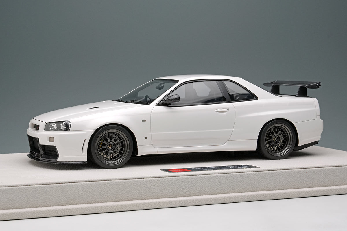 Make Up Co., Ltd / Eidolon 1:18 Nissan Skyline GT-R (BNR34) BUILT