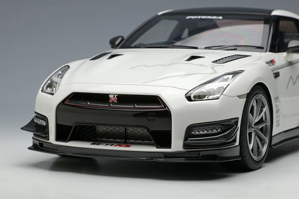 Make Up Co., Ltd / Eidolon 1:18 Nissan Skyline GT-R (2021