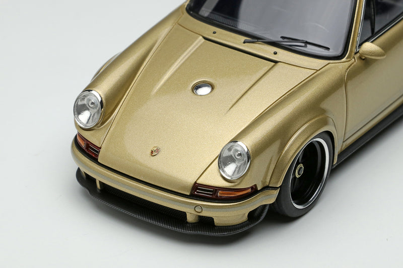 Make Up Co., Ltd / Eidolon 1:43 Porsche Singer 911 DLS 2022 Light Gold