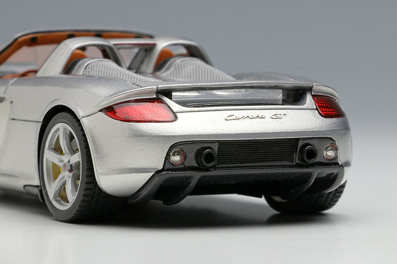 Make Up Co., Ltd / Eidolon 1:43 Porsche Carrera GT 2004 in Silver