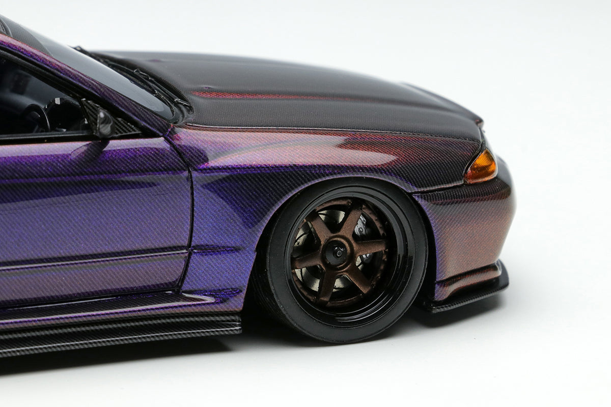 Make Up Co., Ltd / Eidolon 1:43 Nissan Skyline (BNR32) GT-R Garage Active Full Dry Carbon-R SEMA 2022 Edition