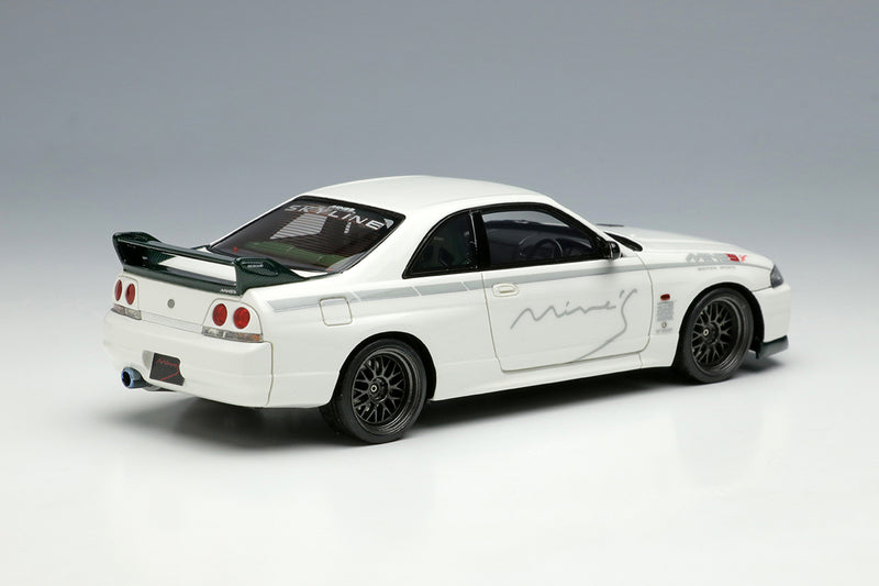 Make Up Co., Ltd / Eidolon 1:43 Nissan Skyline (BCNR33) GT-R Mine's Built By Legends Edition