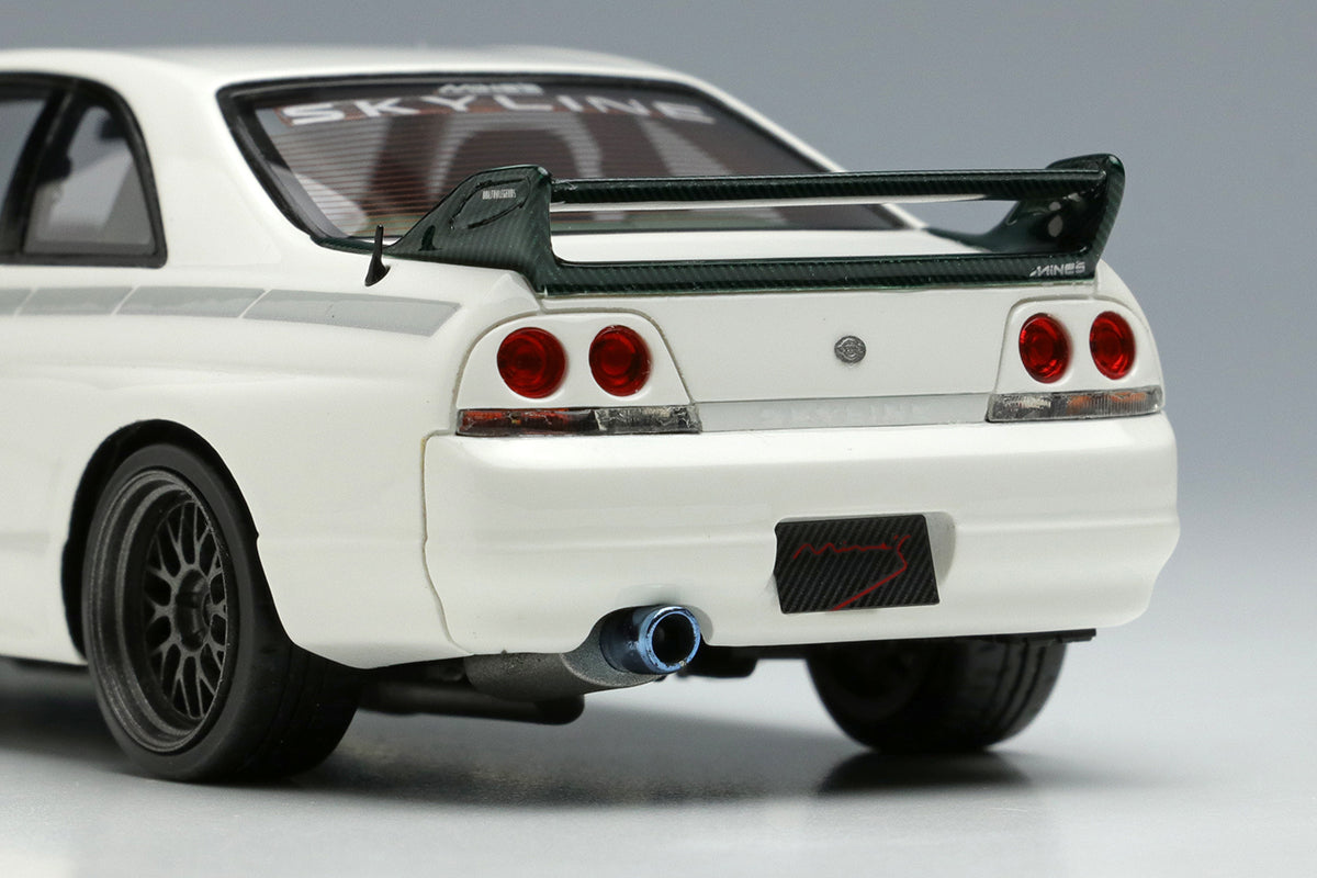 Make Up Co., Ltd / Eidolon 1:43 Nissan Skyline (BCNR33) GT-R