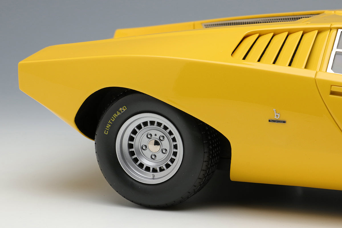 Make Up Co., Ltd / Eidolon 1:18 Lamborghini Countach LP500 Bertone