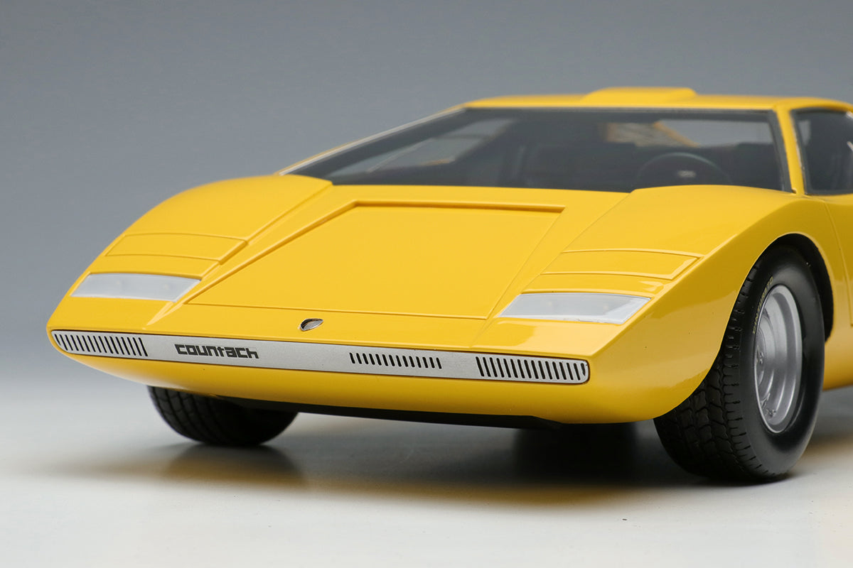 Make Up Co., Ltd / Eidolon 1:18 Lamborghini Countach LP500 Bertone