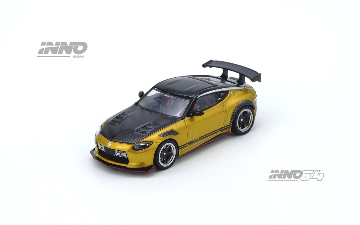 *PREORDER* INNO64 1:64 TOP SECRET FAIRLADY Z (RZ34) in Gold
