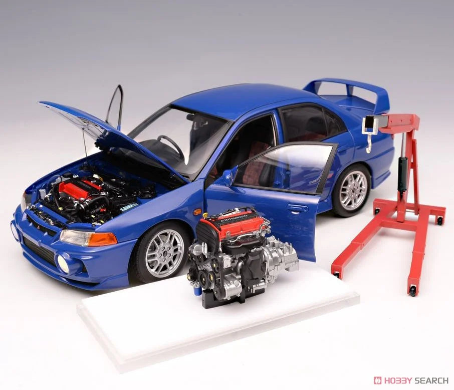 MotorHelix 1:18 Mitsubishi Lancer Evolution IV in Icelle Blue