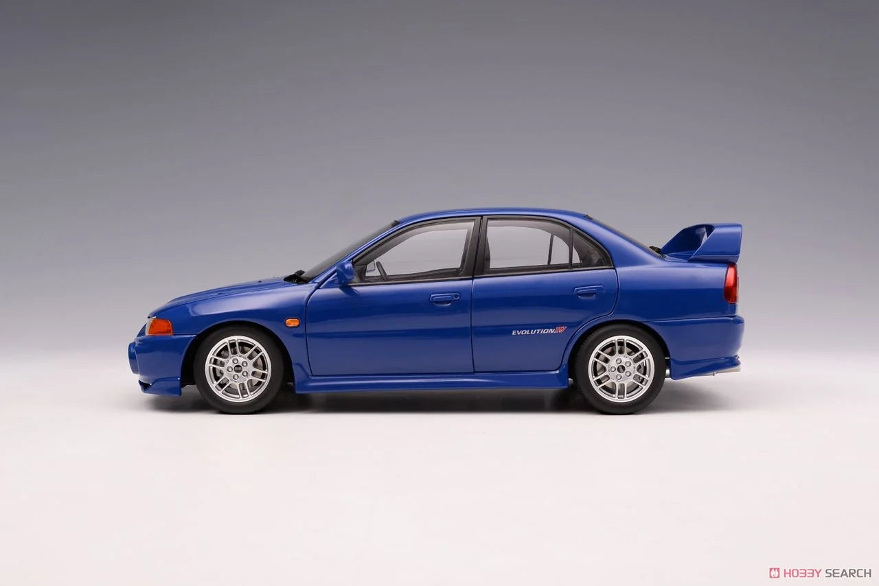 MotorHelix 1:18 Mitsubishi Lancer Evolution IV in Icelle Blue MotorHelix 1:18 Mitsubishi Lancer Evolution IV in Icelle Blue