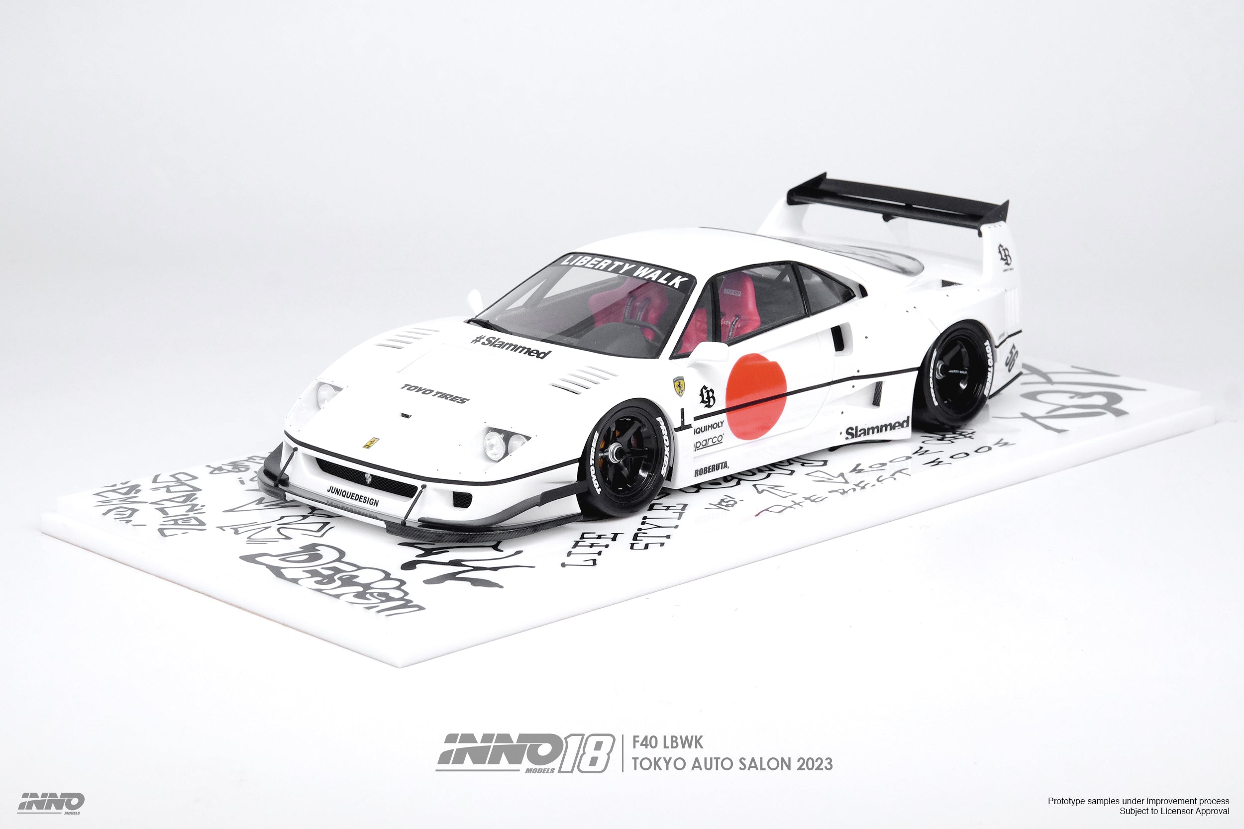 ミニカー Liberty walk F40 1:64 Inno64 inno Ferrari F40 Liberty Walk Matt Black Hong