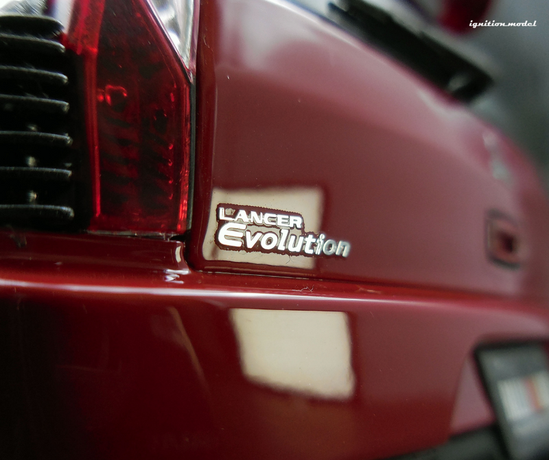 Ignition Model 1:18 Mitsubishi Lancer Evolution Wagon (CT9W) in Red