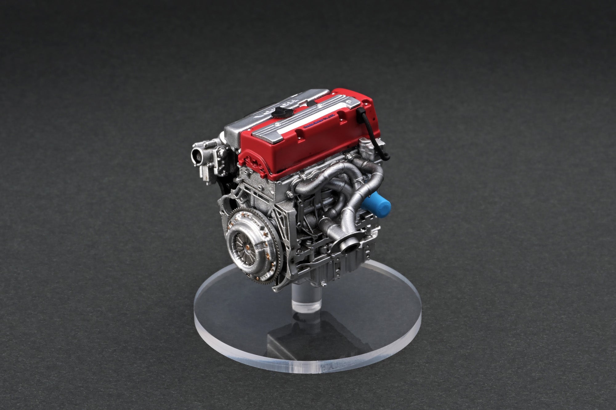 Ignition Model 1:18 Honda Civic (FD2) Type-R in White with Engine