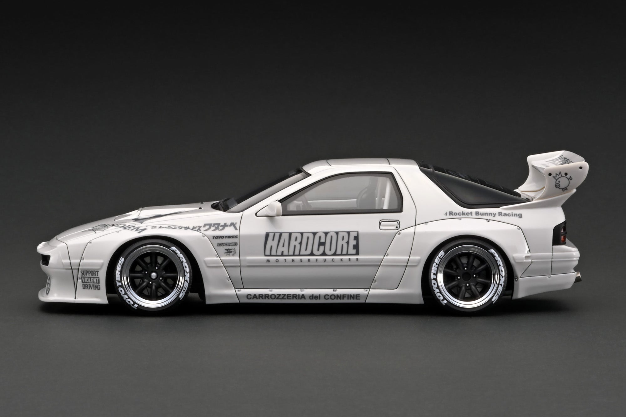 Ignition Model 1:18 Mazda RX-7 (FC3S) PANDEM in White with 13B