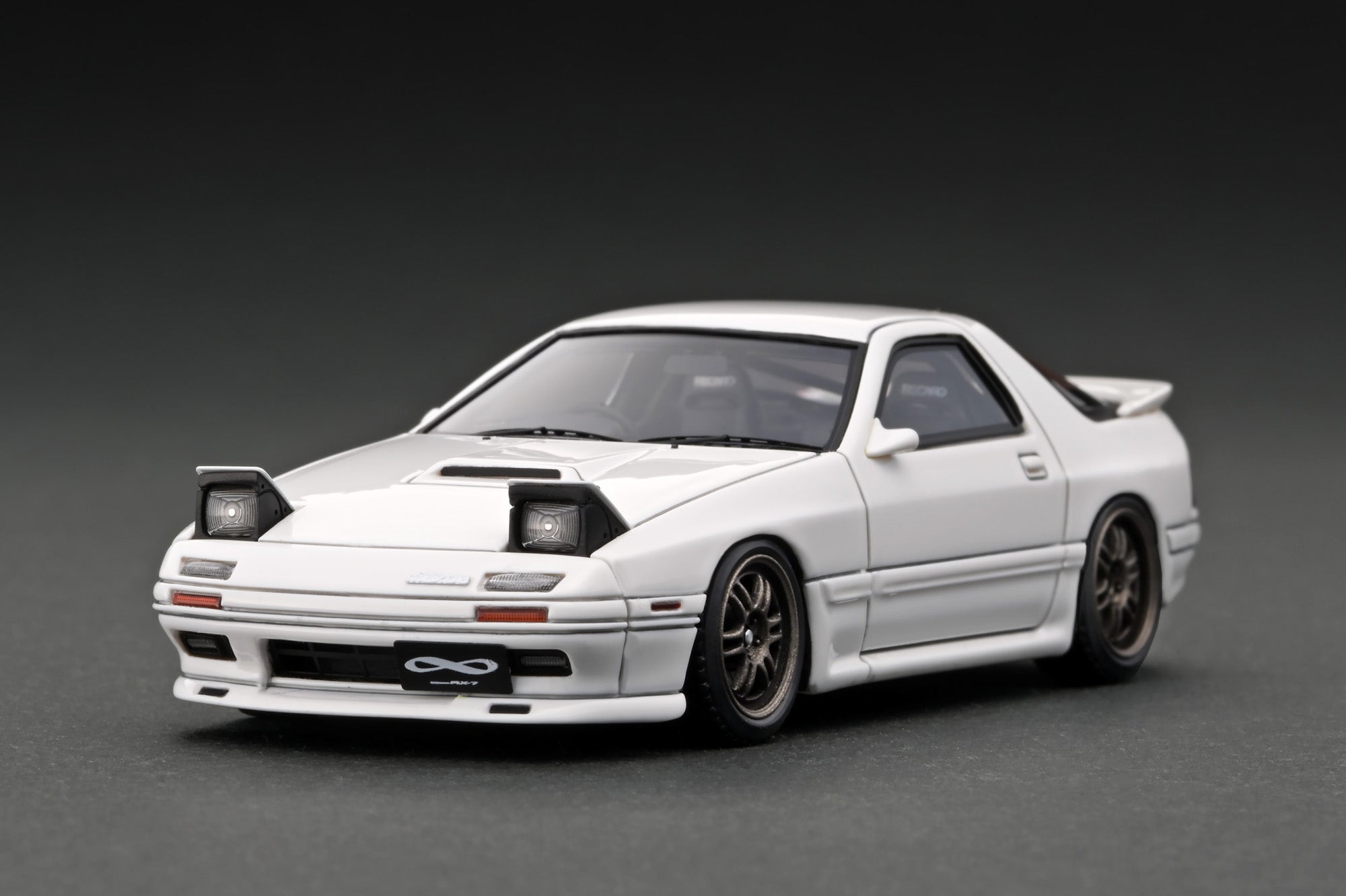 ミニカー Hi-Story 1/43 MAZDA SAVANNA RX-7 Ignition Model 1:43 Mazda Savanna RX-7 Infini (FC3S) White with