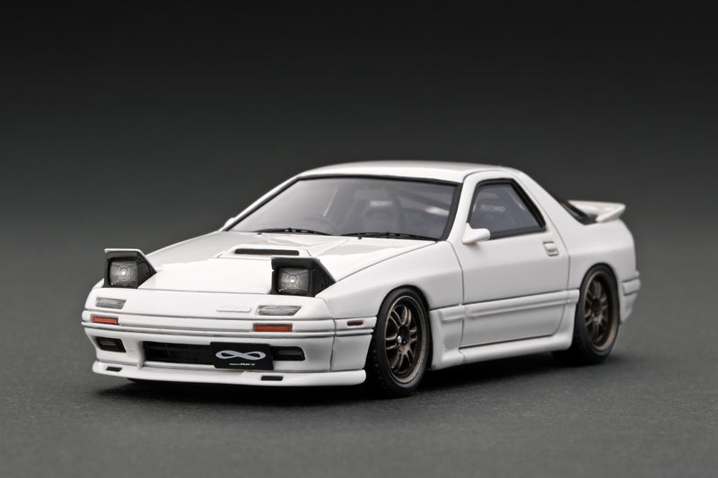 パーティを彩るご馳走や Ignition Model 1:43 Mazda Savanna RX-7 Infini (FC3S) White hpi・racing