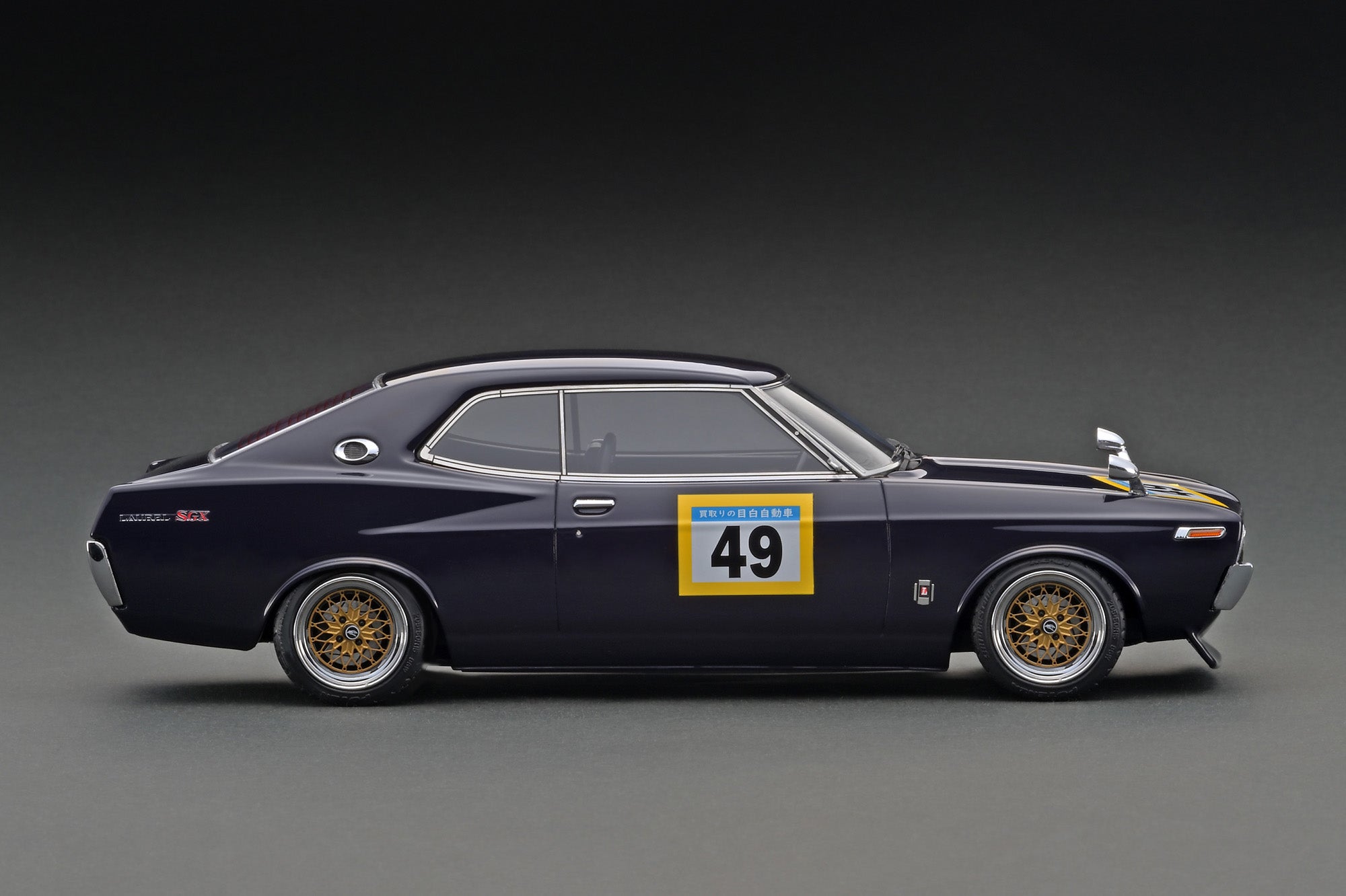 自動車 IG3009 1/18 Nissan Laurel 2000SGX Purple Ignition Model 1:18 Nissan Laurel 2000SGX (C130) Purple