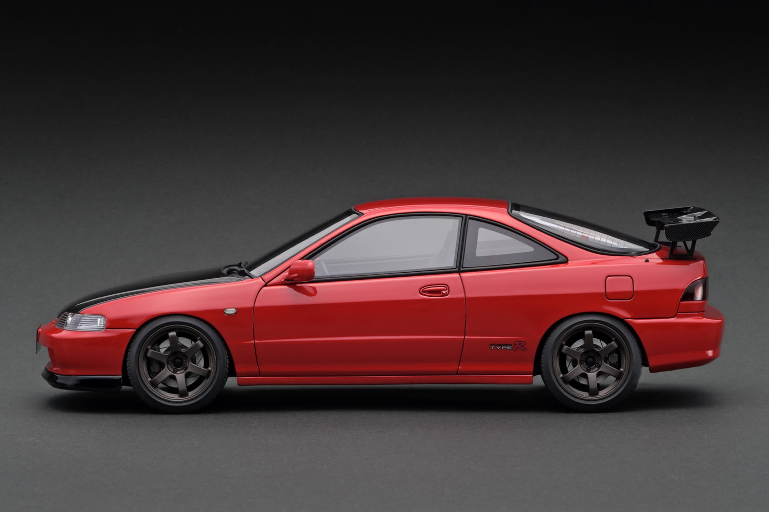 Ignition Model 1:18 Honda Integra Type-R (DC2) in Red with B18C Engine ...