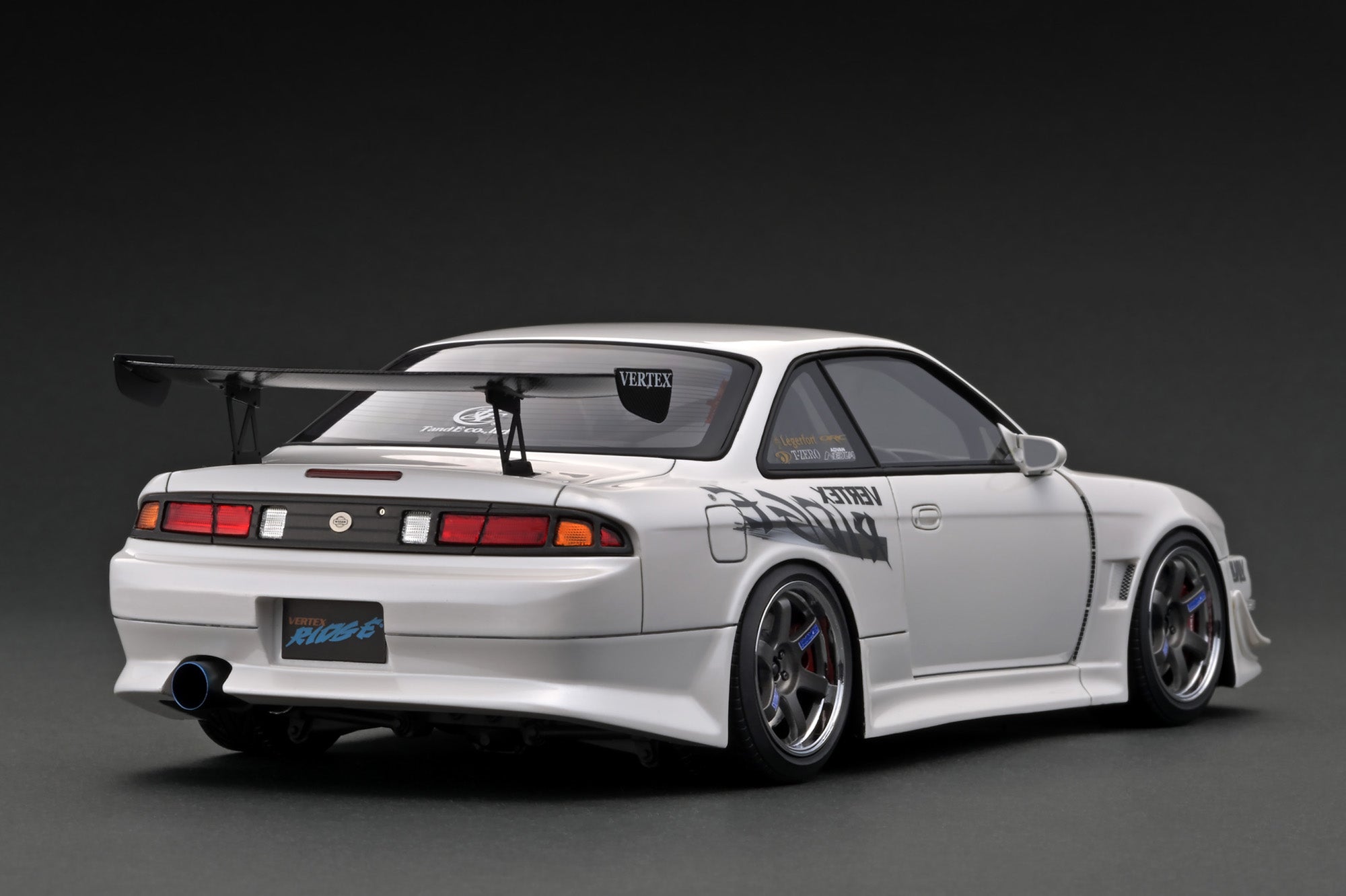 Ignition Model 1:18 Nissan Silvia (S14) VERTEX in Pearl