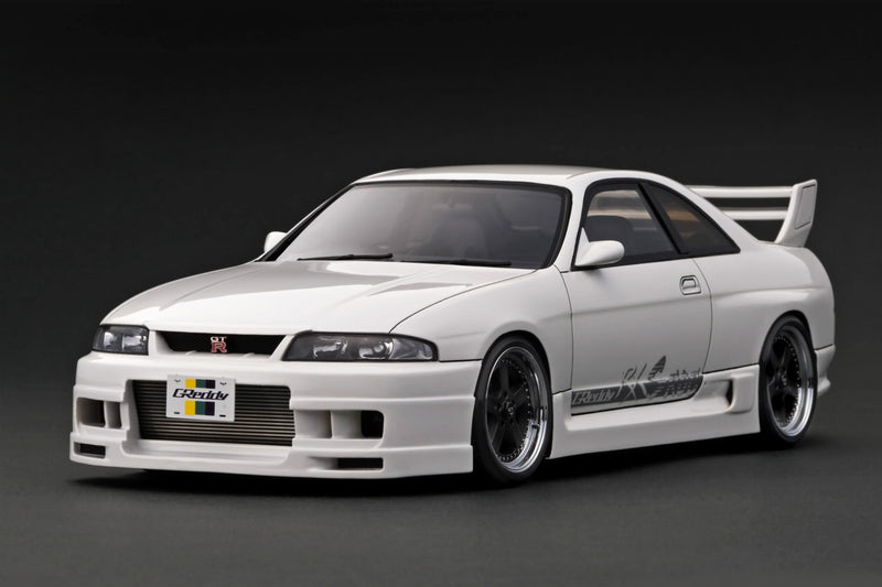 *PREORDER* Ignition Model 1:18 Nissan Skyline (BNCR33) GT-R GReddy Version in Pearl White