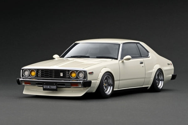 Ignition Model 1:18 Nissan Skyline 2000 GT-ES (C210) in White