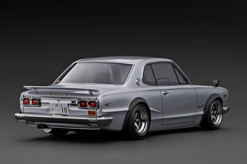 *PREORDER* Ignition Model 1:18 Nissan Skyline 2000 GT-R (KPGC10) in Silver with S20 Engine Display