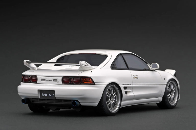 Ignition Model 1:18 Toyota MR2 (SW20) in White