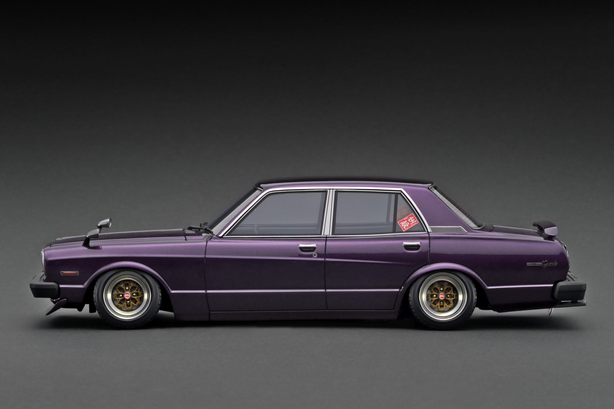 イグニッションモデル IG3430 マーク2 Sedan Grande MX41 IG3430 1/18 Toyota MarkII Sedan Grande (MX41) Gold | LINE UP