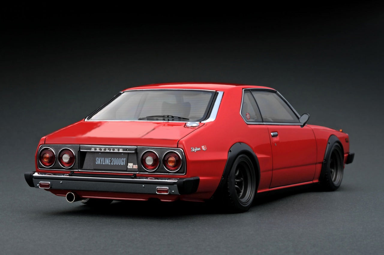 ミニカー 1/18 Nissan Skyline 2000 GT-ES (C210) Ignition Model 1:18 Nissan Skyline 2000 GT-ES (C210) in Red