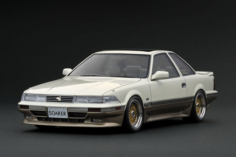 *PREORDER* Ignition Model 1:18 Toyota Soarer (Z20) 3.0GT Limited in White / Gold