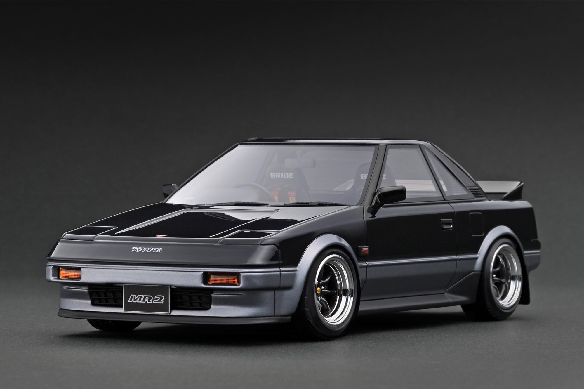 Ignition Model 1:18 Toyota MR2 (AW11) in Black & Silver