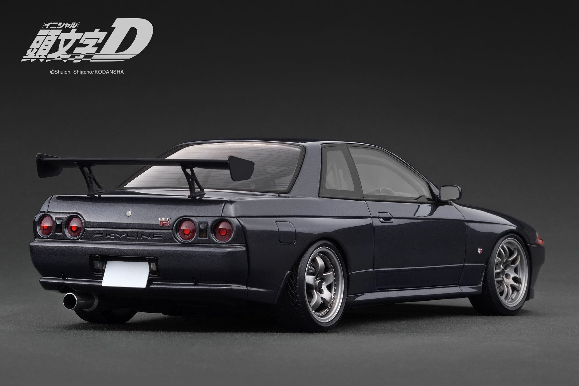 Ignition Model 1:18 INITIAL D Nissan Skyline GT-R V-SpecII (BNR32