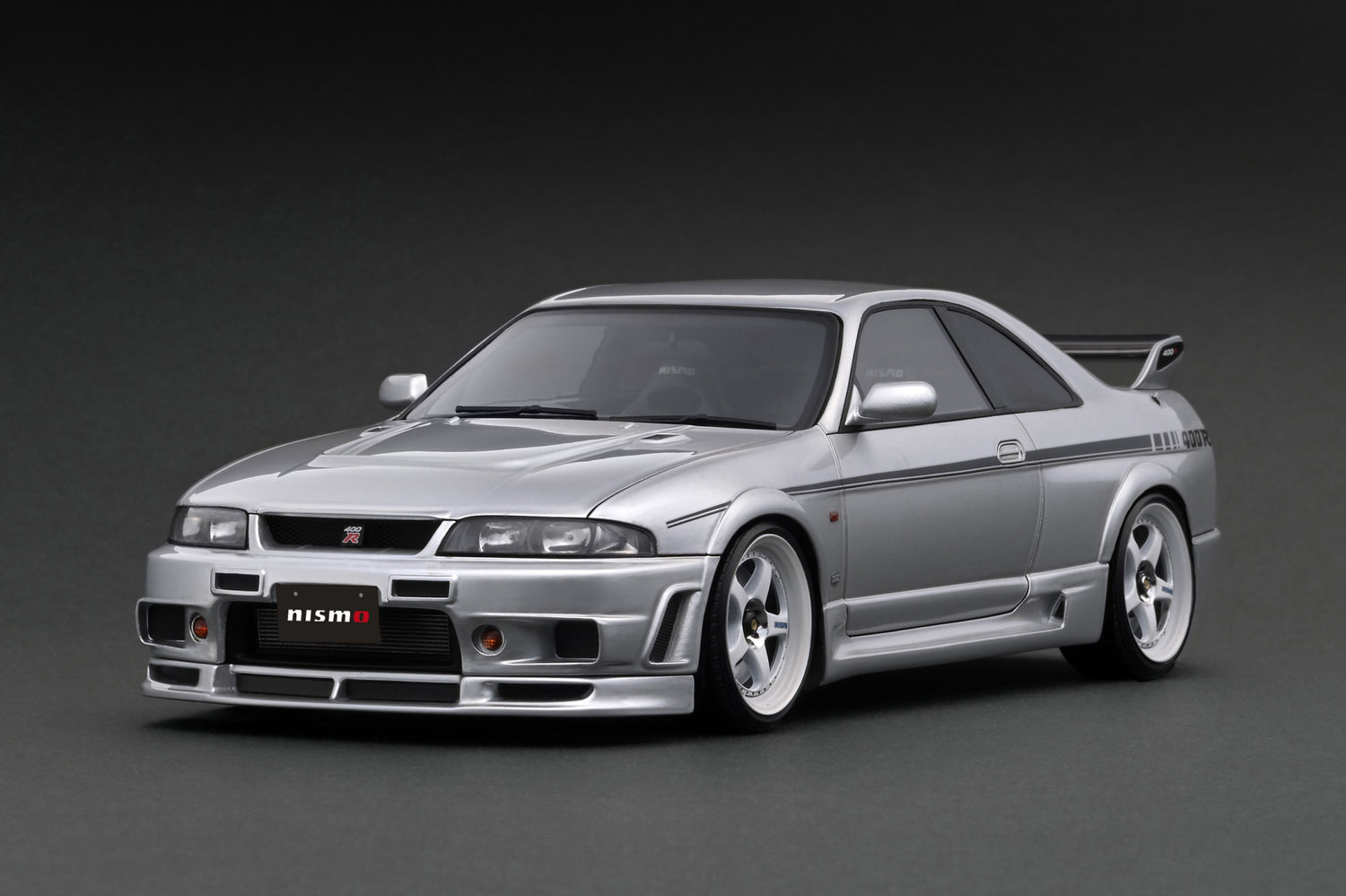 Ignition Model 1:18 Nissan Skyline (R33) GT-R NISMO 400R in Silver ...