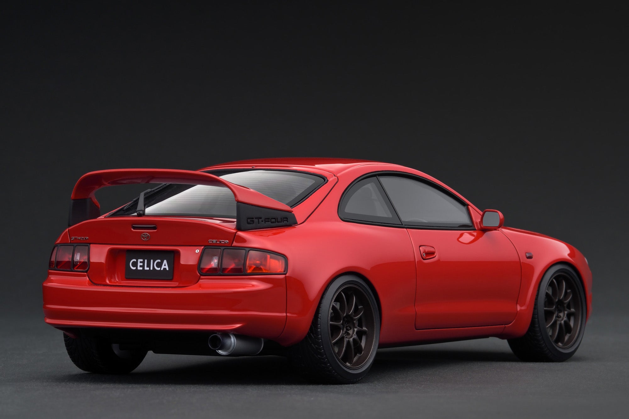Ignition Model 1:18 Toyota Celica (ST205) GT-FOUR in Red – Model