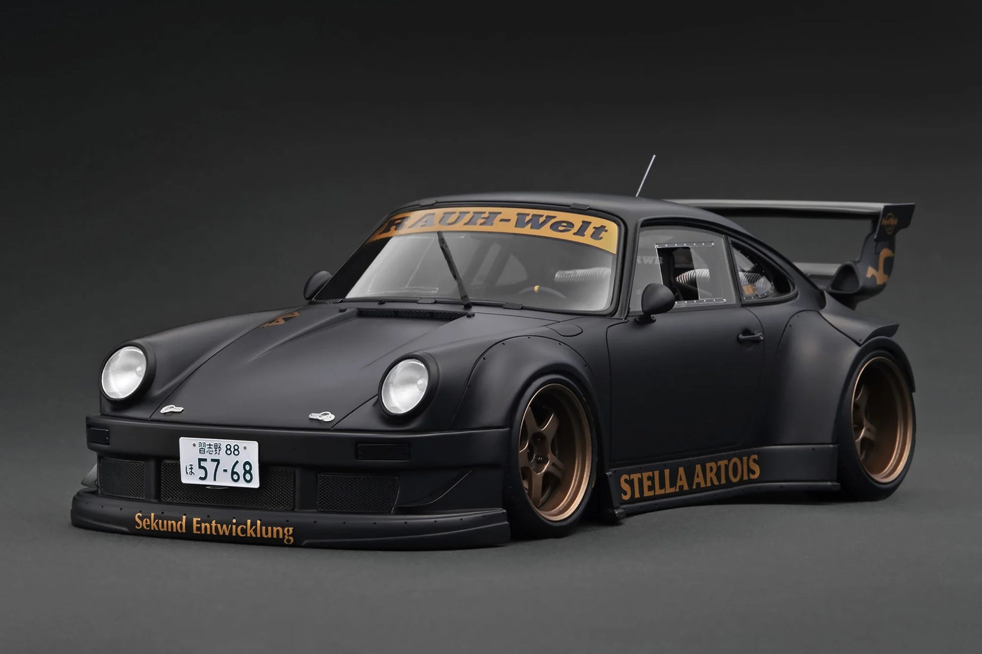 Ignition Model 1:18 Porsche 930 in Matte Black – Model Cars