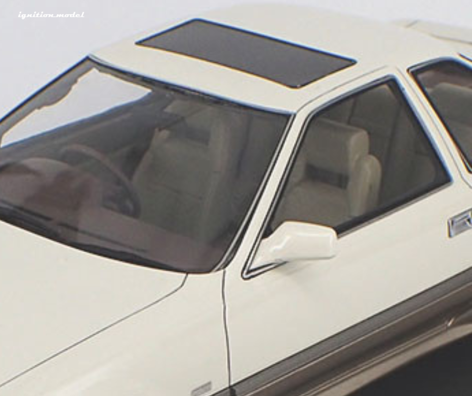 Ignition Model 1:18 Toyota Soarer (Z20) 3.0GT Limited in