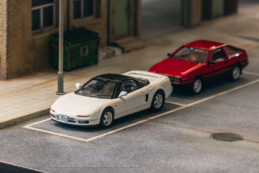 Tarmac Works 1/64 Honda NSX (NA1) in Championship White – Model