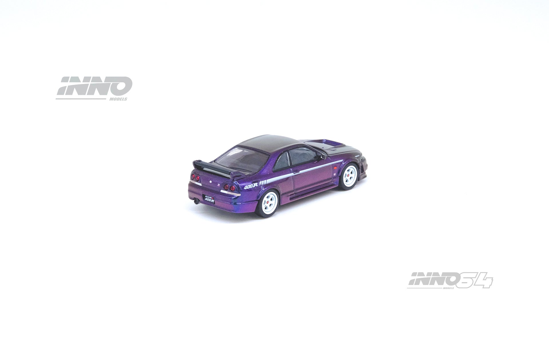 【2台セット】INNO イノー　パジェロ　ランドクルーザー　1/64 2台セット】INNO イノー パジェロ ランドクルーザー 1/64（楽天