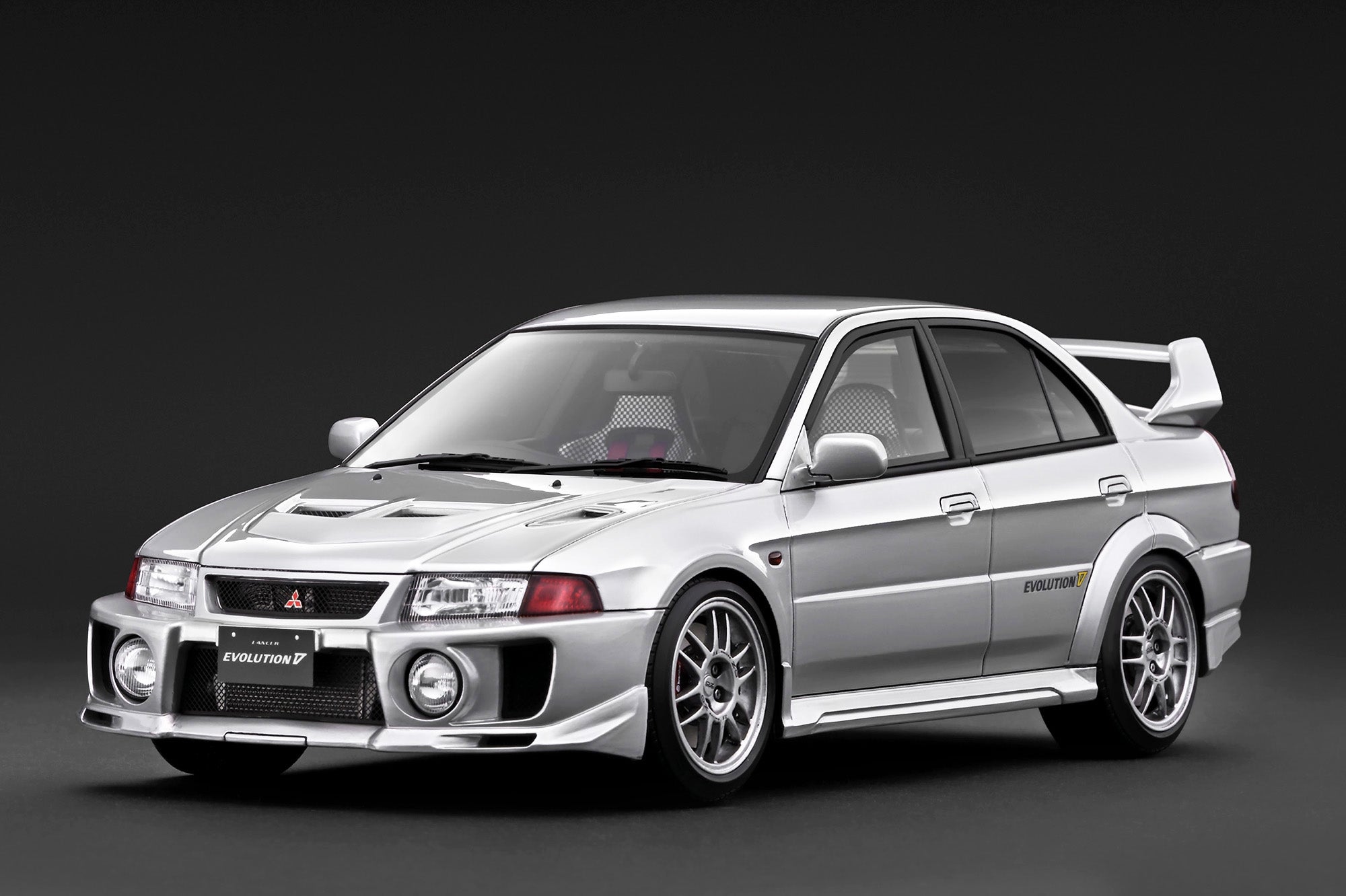 PREORDER* Ignition Model 1:18 Mitsubishi Lancer Evolution V (CP9A