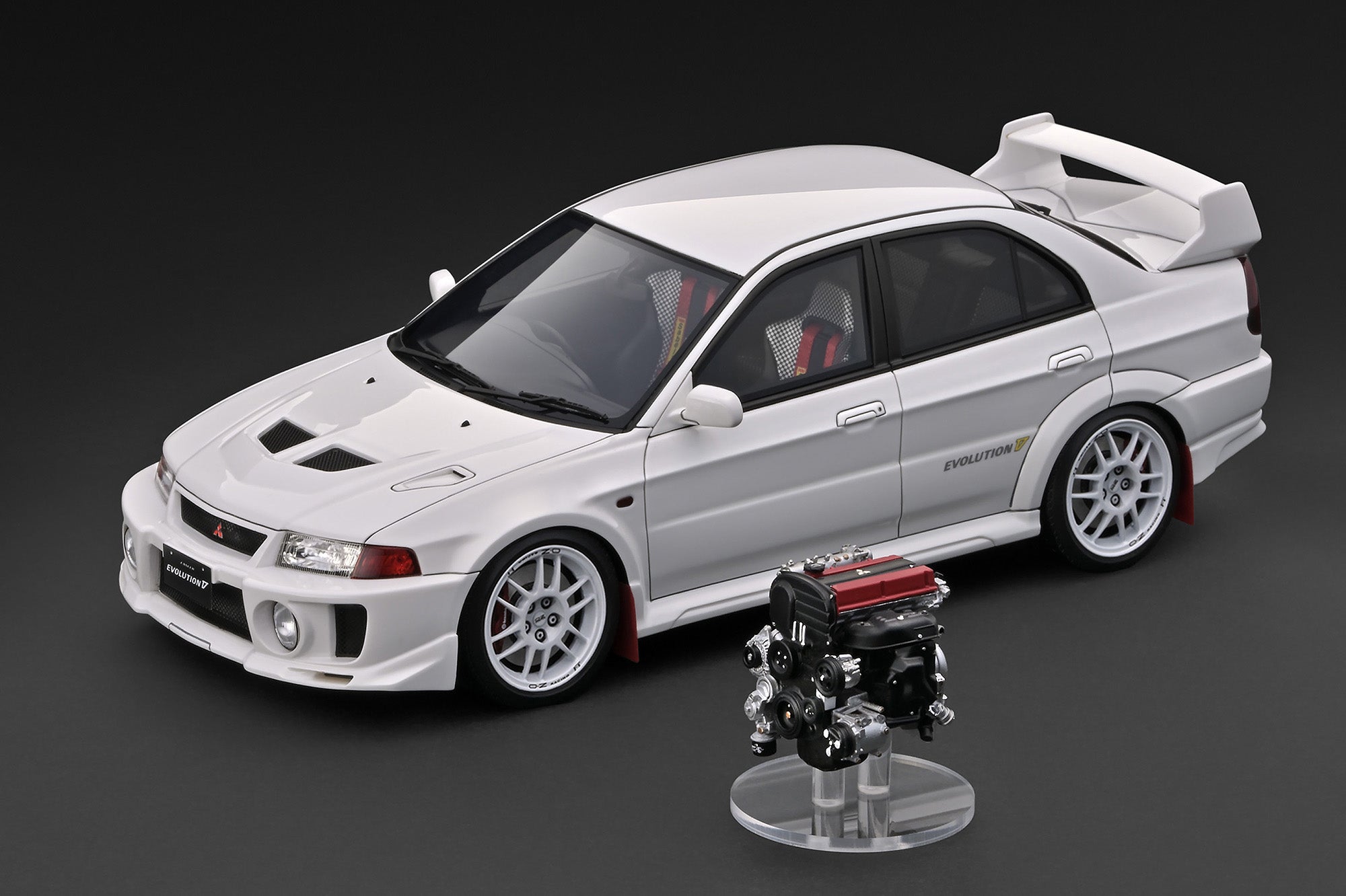 Ignition Model 1:18 Nissan Stagea 260RS (WGNC34) in Yellow – Model