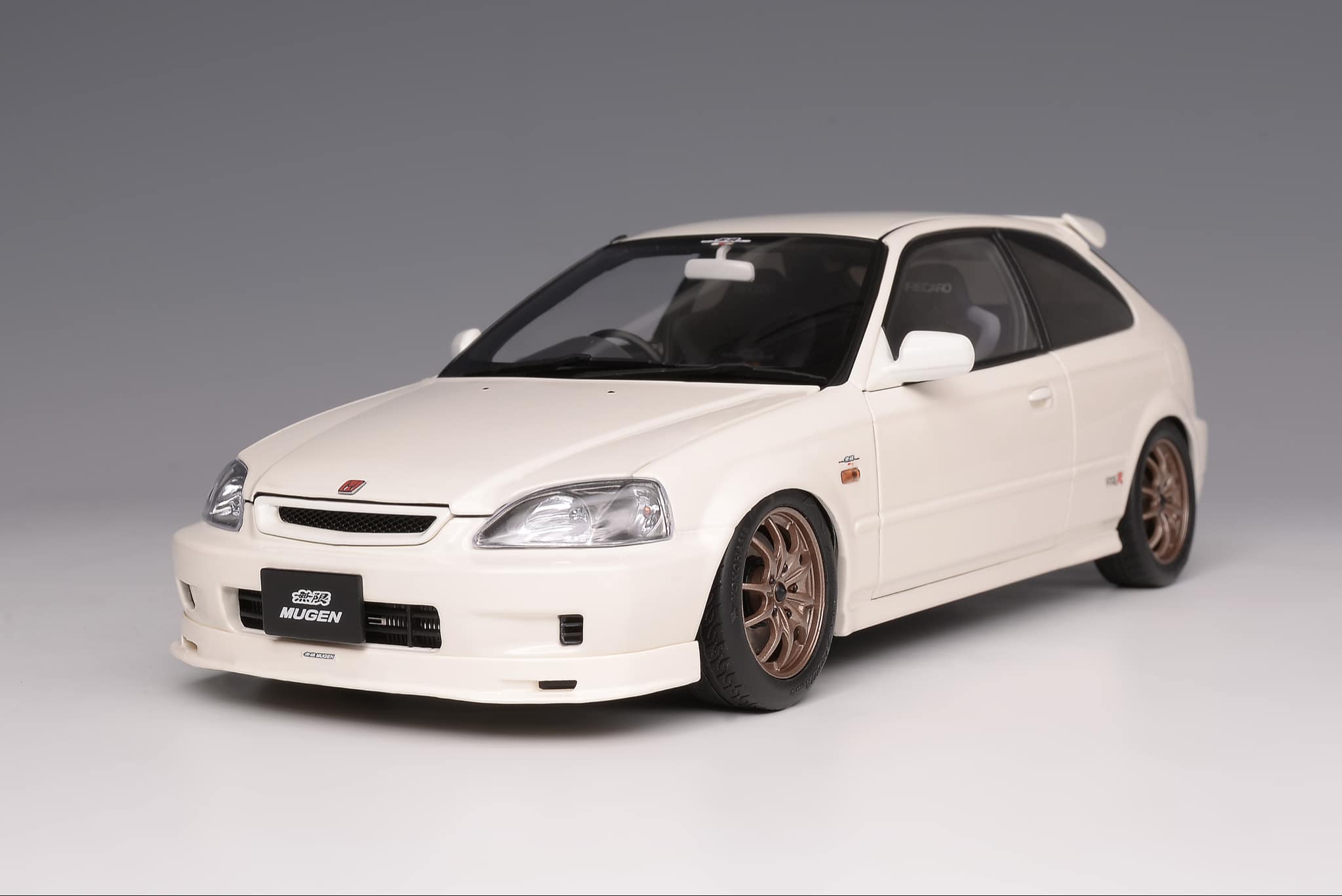 ミニカー MOTORHELIX 1/18 EK9 1:18 Motorhelix Honda Civic Type R (EK9) Customized Version