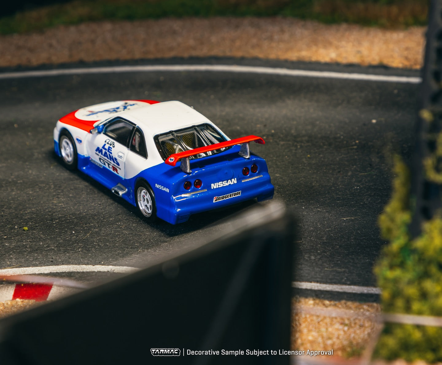 Tarmac Works 1:64 Nissan NISMO GT-R LM Test Car | Diecast Model