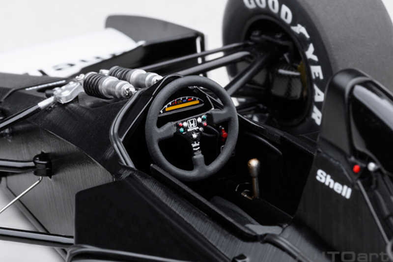 *PREORDER* AUTOart 1:18 McLaren Honda MP4/6 Japanese GP 1991 A.SENNA