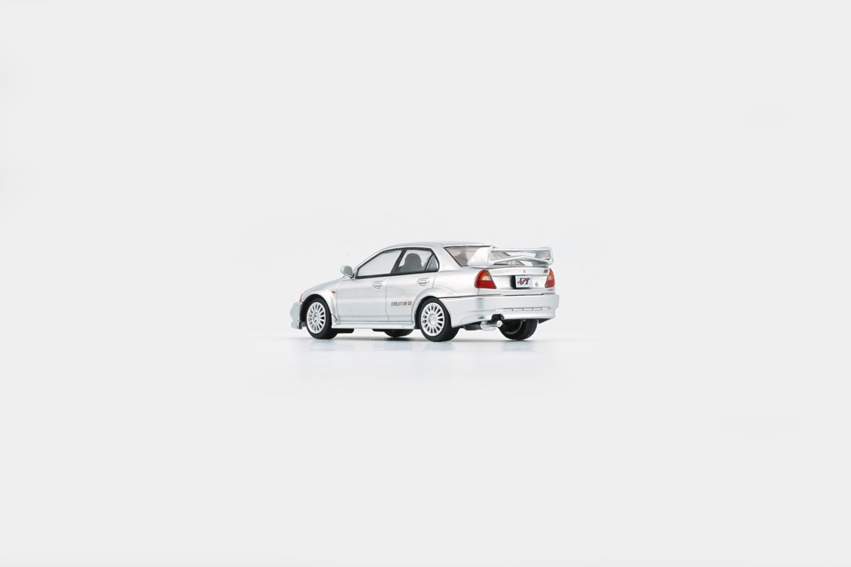 BM Creations 1:64 Mitsubishi Lancer EVO V / VI (RHD) in Silver