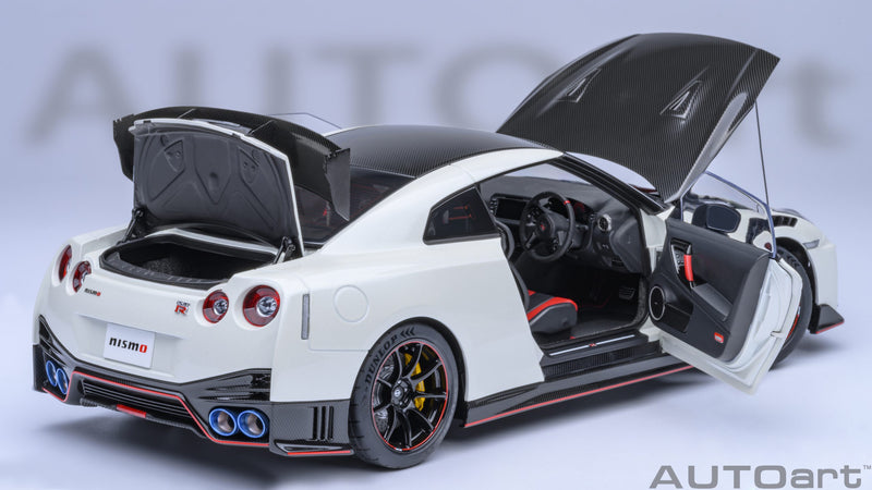 *PREORDER* AUTOart 1:18 Nissan GT-R (R35) NISMO 2022 Special Edition in Brilliant White Pearl
