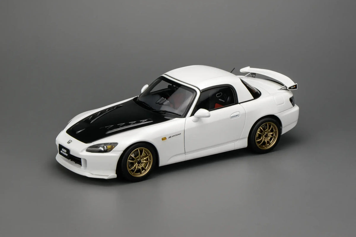 MotorHelix 1/18 Honda S2000 (AP2) MUGEN in Platinum White Pearl