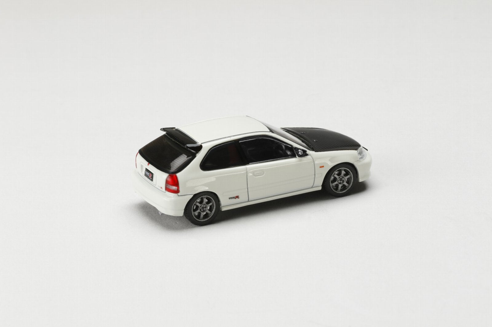 Hobby Japan 1:64 Honda Civic Type-R (EK9) in Championship White