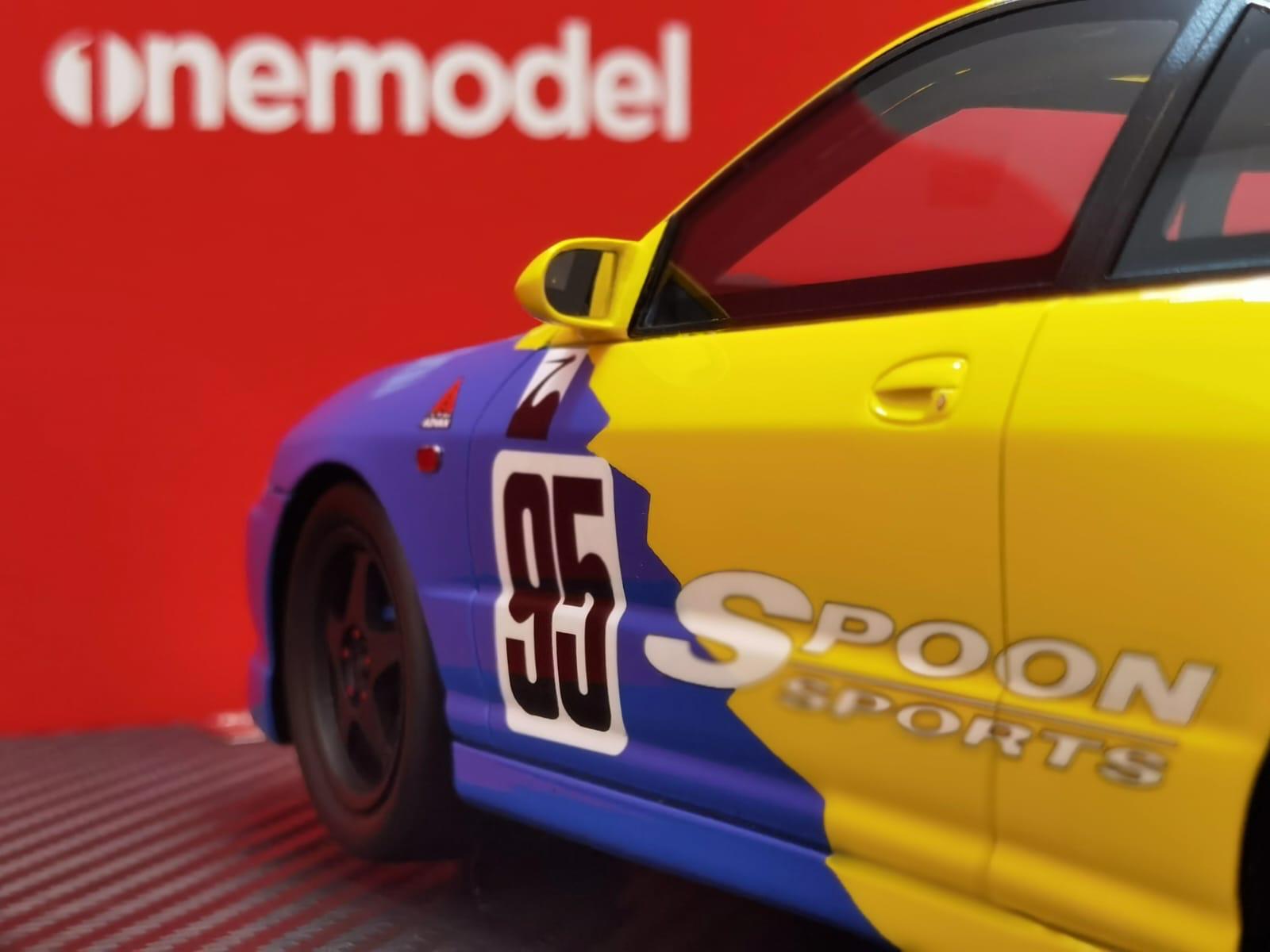 One Model 1/18 Honda Integra (DC2) Type R Spoon Sports – Model