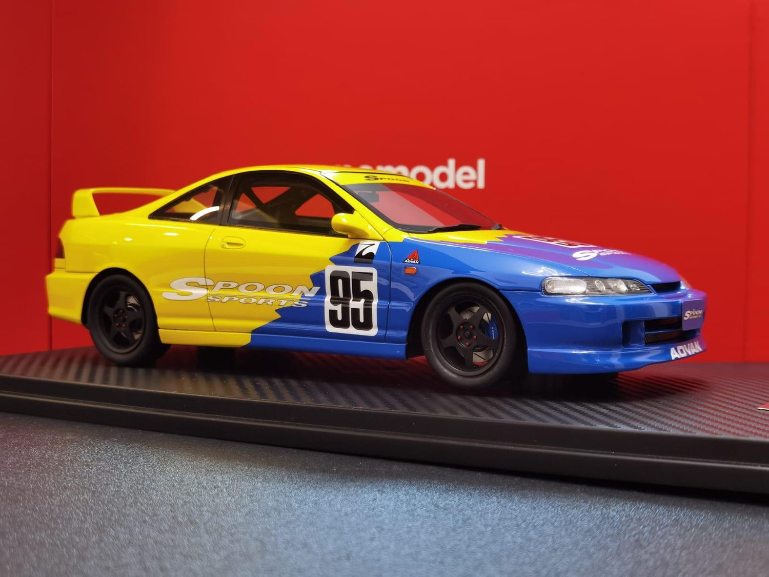 One Model 1/18 Honda Integra (DC2) Type R Spoon Sports – Model Cars Houston