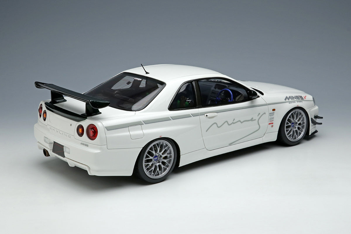Make Up Co., Ltd / Eidolon 1:18 Nissan Skyline GT-R (BNR34