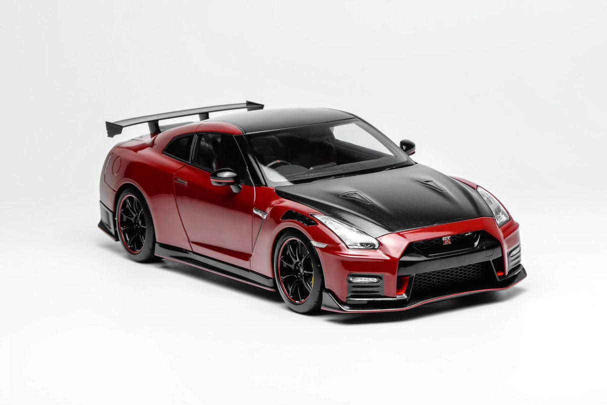 MotorHelix 1:18 Nissan GT-R NISMO (R35) Special Edition 2022 Vibrant Red